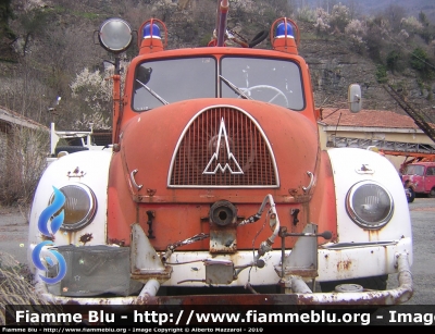 Magirus-Deutz F 125 TLF 16
Bundesrepublik Deutschland - Germania
Werkfeuerwehr OMW Raffinerie Werk Karlsruhe
Servizio Antincendio dell'Impianto di Raffineria OMW 
Veicolo Dismesso
Parole chiave: Magirus-Deutz_F125_TLF16_Werkfeuerwehr OMW_Vigili del Fuoco Germania