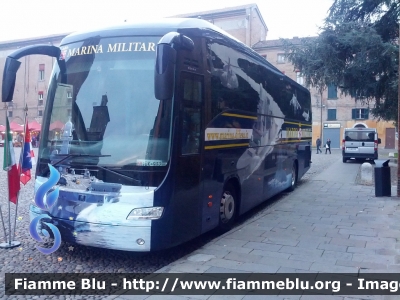 Irisbus Domino Hdh
Marina Militare Italiana
Centro Mobile Informativo
MM BK 932
Parole chiave: Irisbus Domino_Hdh Autobus MMBK932