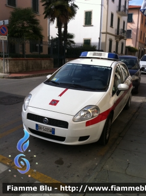 Fiat Grande Punto
Polizia Municipale Pescia (PT)
Allestita Ciabilli
CODICE AUTOMEZZO: 1
Parole chiave: Fiat Grande_Punto