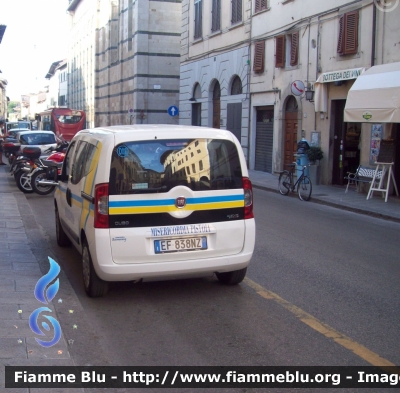 Fiat Qubo
Misericordia Di Pistoia
Servizi Sociali
CODICE AUTOMEZZO: 02
Parole chiave: Fiat Qubo