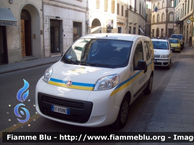 Fiat Qubo
Misericordia Di Pistoia
Servizi Sociali
CODICE AUTOMEZZO: 02
Parole chiave: Fiat Qubo