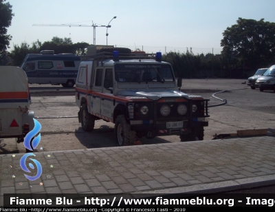 Land Rover Defender 110
Misericordia Di Prato
Protezione Civile

Parole chiave: Land-Rover Defender 110