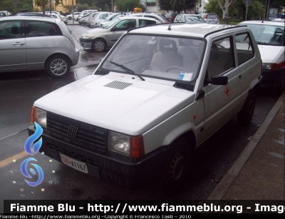 Fiat Panda II Serie
Croce Rossa Italiana
Comitato Locale di Lucca
Servizi Sociali
CRI A1167
Parole chiave: Fiat Panda_IISerie Servizi_Sociali CRIA1167