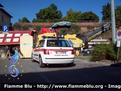 Fiat Stilo II Serie
Polizia Municipale 
Pistoia
CODICE AUTOMEZZO: 6
Parole chiave: Fiat Stilo_IIserie