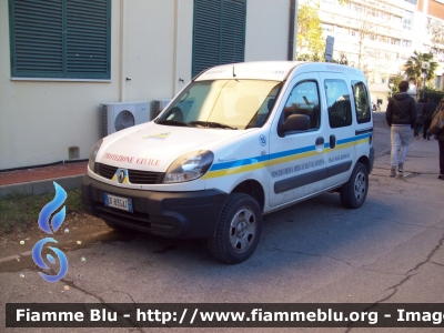 Renault Kangoo 4x4 II serie 
Misericordia Di Mercatale Val di Pesa (FI)
Servizi Sociali - Protezione Civile
Allestita Mariani Fratelli
Codice Automezzo: 15
Parole chiave: Renault Kangoo_4x4_IIserie