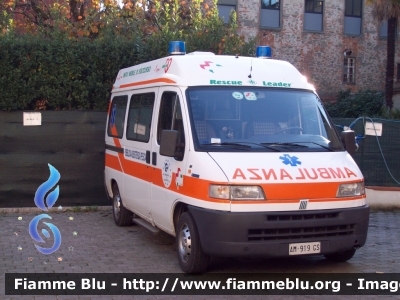 Fiat Ducato II serie
Pubblica Assistenza Pescia (PT)
"Ambulanza di Cortesia Cevi"
Allestita Mariani Fratelli
Riallestita Cevi
Veicolo precedentemente appratenuto alla
Pubblica Assistenza Croce Verde Bardineto (SV)
Parole chiave: Fiat Ducato_IIserie Ambulanza