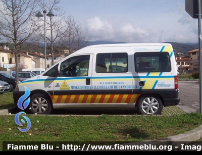 Citroen Jumpy II serie
Misericordia Valli Della Bure E Candeglia
Servizi Sociali
Allestita Maf
CODICE AUTOMEZZO: 471
Parole chiave: Citroen Jumpy_IIserie