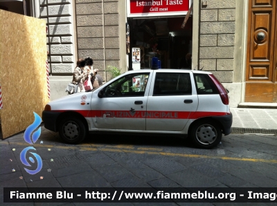 Fiat Punto I serie
Polizia Municipale
Comune di Firenze
CODICE AUTOMEZZO: 50
Parole chiave: Fiat Punto_Iserie