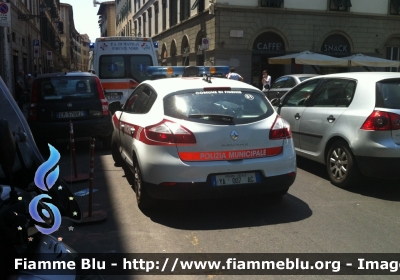 Renault Megane III serie  
Polizia Municipale Firenze
POLIZIA LOCALE YA 007 AG 
CODICE AUTOMEZZO: 51
Parole chiave: Renault Megane_IIIserie PoliziaLocaleYA007AG