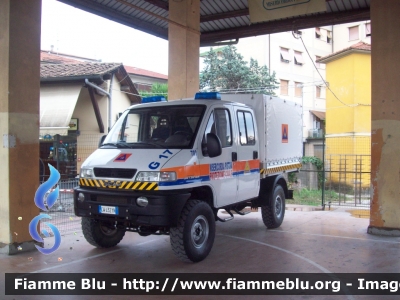 Scam SMT35 4X4
Misericordia Di Pistoia
Protezione Civile
CODICE AUTOMEZZO: 703
Parole chiave: Scam SMT35_4X4