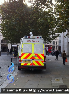 Mercedes-Benz Sprinter II serie
Great Britain - Gran Bretagna
City of London Police
Ufficio Mobile
Parole chiave: Mercedes-Benz Sprinter_IIserie