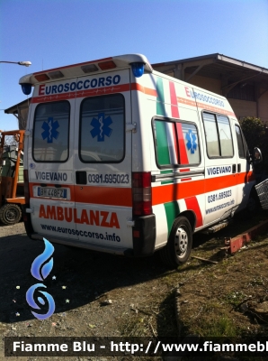 Fiat Ducato II serie
Eurosoccorso Vigevano PV
Allestita Orion
Parole chiave: Lombardia (PV) Fiat Ducato_IIserie Ambulanza