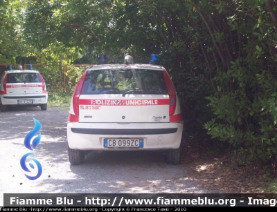 Fiat Punto II Serie
Polizia Municipale
Comune di Montecatini Terme
Parole chiave: Fiat Punto_IIserie P.M.