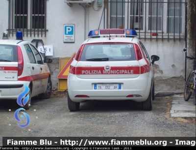 Fiat Grande Punto
Polizia Municipale
Comune Di Certaldo (FI)
POLIZIA LOCALE YA032AH
Parole chiave: Fiat Grande_Punto PM_Certaldo POLIZIALOCALEYA032AH