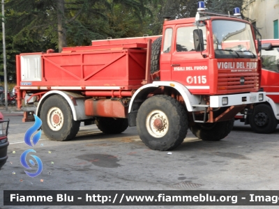 Man-Meccanica F99 4x4
Vigili del Fuoco
Comando Provinciale di Pisa
VF 17470
Parole chiave: Man-Meccanica F99_4x4 VF17470