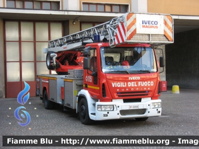 Iveco EuroFire 150E28 II serie
Vigili del Fuoco
Comando Provinciale di Milano
AutoScala da 30 metri allestimento Iveco-Magirus
VF 22935
Parole chiave: Iveco EuroFire_150E28_IIserie VF22935