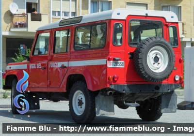 Land Rover Defender 110
Vigili del Fuoco
Comando Provinciale di Torino
VF 28558
Parole chiave: Land Rover Defender 110 Vigili del Fuoco Torino VF 28558