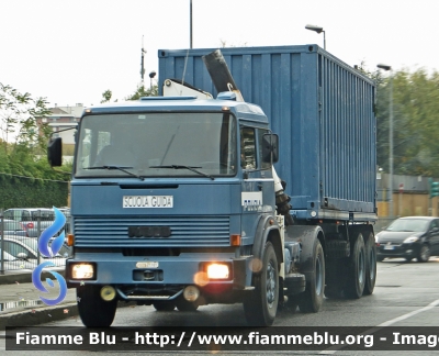 Iveco 190-35
Polizia di Stato
POLIZIA 61781
- scuola guida -
Parole chiave: Iveco 190-35 Polizia di Stato POLIZIA 61781