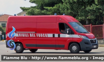 Fiat Ducato X290
Vigili del Fuoco
Comando Provinciale di Torino
VF 29127
Parole chiave: Fiat Ducato X290 Vigili del Fuoco_Torino VF 29127