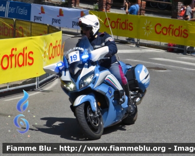 Yamaha FJR 1300 II serie
Polizia di Stato
Polizia Stradale
Allestimento Elevox
POLIZIA G3102
in scorta al Giro d'Italia 2022
Moto "19"
Parole chiave: Yamaha FJR 1300 II serie POLIZIA G3102 Giro_d_Italia_2022