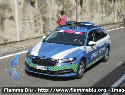 Skoda Superb Wagon III serie restyle
Polizia di Stato
Polizia Stradale
POLIZIA M6362
in scorta al Giro d'Italia 2024
Auto 02
Parole chiave: Skoda Superb_Wagon_III_serie_restyle Polizia_Stradale Giro_d_Italia_2024 POLIZIA_M6362