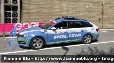 Skoda Superb Wagon III serie restyle
Polizia di Stato
Polizia Stradale
POLIZIA M6404
in scorta al Giro d'Italia 2024
Auto 06
Parole chiave: Skoda Superb_Wagon_III_serie_restyle Polizia_Stradale Giro_d_Italia_2024 POLIZIA_M6404