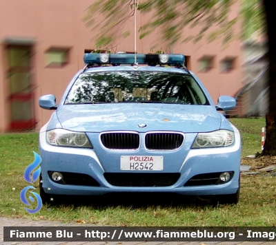 Bmw 320 Touring E91 restyle
 Polizia di Stato
 Polizia Stradale
 Esemplare dotato di sistema Provida
 POLIZIA H2542
Parole chiave: Bmw 320_Touring_E91_restyle POLIZIAH2542