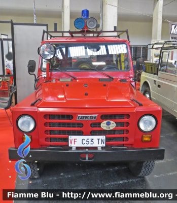 Fiat Campagnola
Vigili del Fuoco
Corpo Permanente di Trento
VF C53 TN
Automezzo Storico
Parole chiave: Fiat Campagnola Vigili del Fuoco Permanente Trento VF C53 TN