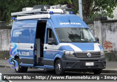 Volkswagen Crafter II serie
Polizia di Stato
Unità Artificieri
Allestimento Tekne
POLIZIA M6640
Parole chiave: Volkswagen Crafter II serie Artificieri Tekne POLIZIA M6640