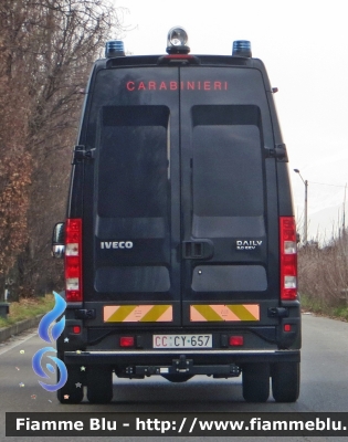 Iveco Daily IV serie restyle
Carabinieri
Nucleo Artificieri Antisabotaggio
CC CY 657
Parole chiave: Iveco Daily IV serie restyle Carabinieri Nucleo Artificieri Antisabotaggio CC CY 657