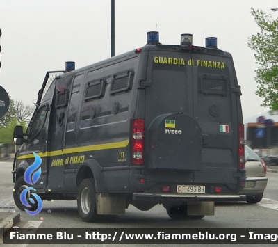 Iveco Daily V serie
Guardia di Finanza
Automezzo Blindato per Ordine Pubblico
Allestimento Sperotto
GdiF 493 BH
Parole chiave: Iveco Daily V serie Guardia di FinanzaOrdine Pubblico GdiF 493 BH