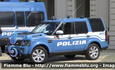 Land Rover Discovery 4
Polizia di Stato
Reparto Mobile
Allestimento Marazzi 
Decorazione Grafica Artlantis
POLIZIA M1300
Parole chiave: Land Rover Discovery 4 Polizia di Stato Reparto Mobile POLIZIA M1300