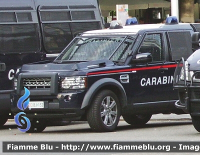 Land Rover Discovery 4
Carabinieri 
I Battaglione "Piemonte"
CC BJ 152
Variante di cerchi in lega
Parole chiave: Land-Rover Discovery_4 CCBJ152