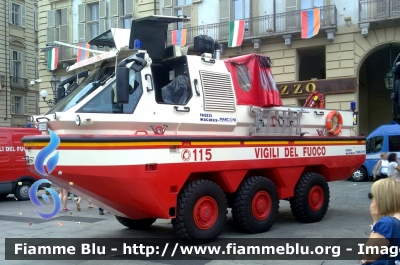 Iveco Magirus Marconi Duffy 6x6/4
Vigili del Fuoco
Comando Provinciale di Torino
Mezzo Anfibio
VF 25395
Parole chiave: Iveco Magirus Marconi Duffy_6x6/4 VF25395