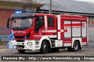 Iveco EuroCargo 120E25 IV serie
Vigili del Fuoco
Comando Provinciale di Torino
Distaccamento Volontario di Rivalta
Allestimento Fortini
VF 31517
Parole chiave: Iveco EuroCargo_120E25_IVserie VF31517