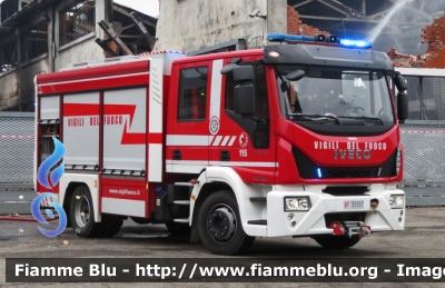 Iveco EuroCargo 120E25 IV serie
Vigili del Fuoco
Comando Provinciale di Torino
Distaccamento Volontario di Rivalta
Allestimento Fortini
VF 31517
Parole chiave: Iveco EuroCargo_120E25_IVserie VF31517