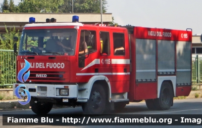 Iveco EuroFire 150E27 I serie
Vigili del Fuoco
Comando Provinciale di Torino
Distaccamento Volontario di Carignano (TO)
AutoPompaSerbatoio allestimento
Iveco-Magirus ricondizionata
VF 18957
Parole chiave: Iveco EuroFire 150E27 I serie Vigili del Fuoco Torino Distaccamento Volontario Carignano AutoPompaSerbatoio Iveco-Magirus VF 18957