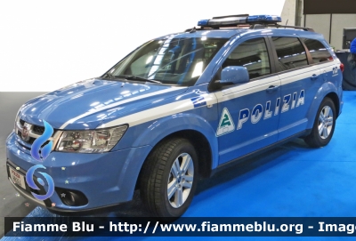 Fiat Freemont
Polizia di Stato
Polizia Stradale in Servizio sulla Rete Autostradale ATIVA
Esemplare con barra Federal Signal Traffic Storm
POLIZIA H8364
Variante logo societario grande
Parole chiave: Fiat Freemont Polizia Stradale ATIVA POLIZIA H8364