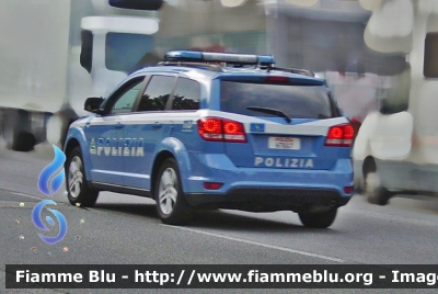 Fiat Freemont
Polizia di Stato
Polizia Stradale in Servizio sulla Rete Autostradale ATIVA
Esemplare con barra Federal Signal Traffic Storm
POLIZIA H7667
Parole chiave: Fiat Freemont POLIZIAH7667