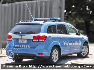 Fiat Freemont
Polizia di Stato
Polizia Stradale in Servizio sulla Rete Autostradale ATIVA
Esemplare con barra Federal Signal Traffic Storm
POLIZIA H7818
Variante logo societario grande
Parole chiave: Fiat Freemont PoliziaH7818