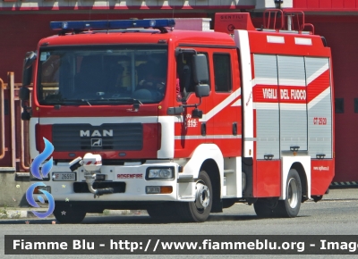 Man TGL 12.240 II serie
Vigili del Fuoco
Comando Provinciale di Torino
Distaccamento di Oulx (TO)
AutoPompaSerbatoio allestimento Rosenfire
VF 26591
Parole chiave: Man TGL 12.240 II serie Vigili del Fuoco Oulx (TO) AutoPompaSerbatoio_Rosenfire VF 26591