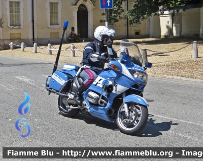 Bmw R850RT II serie
Polizia di Stato
Polizia Stradale
scorta Giro d'Italia 2014
Parole chiave: Bmw R850RT II serie Polizia Stradale Giro d&#039;Italia 2014