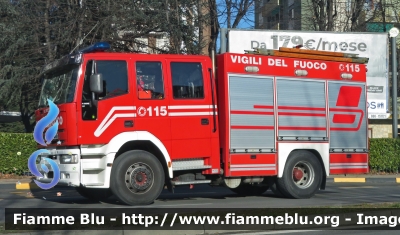 Iveco EuroTech 440E42
Vigili del Fuoco
Comando Provinciale di Torino
Distaccamento Volontario di Nole Canavese
AutoPompaSerbatoio allestimento Scelza
VF 24061
Parole chiave: Iveco EuroTech 440E42 Vigili_del_Fuoco Nole Scelza VF24061