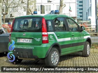 Fiat Nuova Panda 4x4 Climbing I serie
Corpo Forestale dello Stato
CFS 678 AF
Parole chiave: Fiat Nuova Panda 4x4 Climbing I serie Corpo Forestale CFS 678 AF