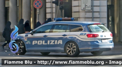 Volkswagen Passat Variant VIII serie 
Polizia di Stato
Polizia Stradale in servizio sulla rete autostradale SITAF
POLIZIA M1636
Parole chiave: Volkswagen Passat Variant VIII serie Polizia Stradale SITAF POLIZIA M1636