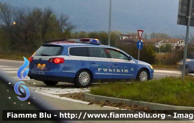 Volkswagen Passat Variant VI serie
Polizia di Stato
Polizia Stradale in servizio sulla rete autostradale SITAF
Parole chiave: Volkswagen Passat_Variant_VIserie