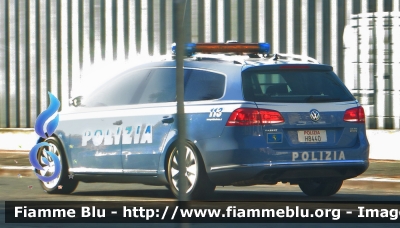 Volkswagen Passat Variant VII serie 4Motion
Polizia di Stato
Polizia Stradale in Servizio sulla Rete Autostradale ATIVA
POLIZIA H8440
Senza logo societario
Parole chiave: Volkswagen Passat Variant VII 4motion serie Polizia Stradale ATIVA POLIZIA H8440