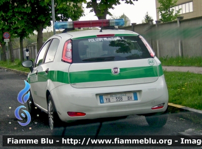 Fiat Punto VI serie 
Polizia Municipale
Comune di Grugliasco (TO)
POLIZIA LOCALE YA 338 AH
Automezzo A8
Parole chiave: Fiat Punto_VIserie POLIZIALOCALEYA338AH