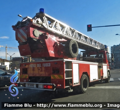 Iveco EuroFire 150E27 I serie
Vigili del Fuoco
Comando Provinciale di Torino
Distaccamento del Lingotto
VF 18700
Ricondizionato Fortini
Parole chiave: Iveco EuroFire 150E27 I serie Vigili del Fuoco Torino Lingotto VF 18700