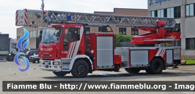 Iveco EuroFire 150E27 I serie
Vigili del Fuoco
Comando Provinciale Torino
Distaccamento Volontario di Volpiano
AutoScala allestita Iveco-Magirus e Ricondizionata Fortini
VF 28982
Parole chiave: Iveco EuroFire 150E27 I serie Vigili del Fuoco Torino Volpiano AutoScala Iveco-Magirus Fortini VF 28982